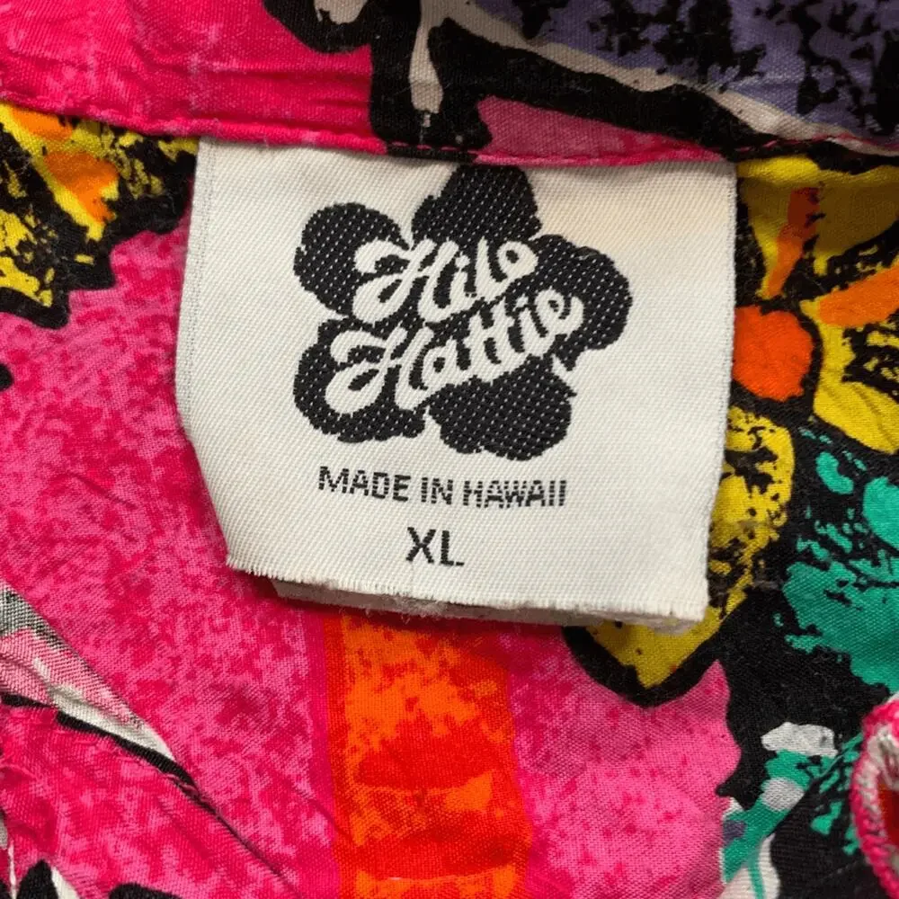 Vintage Hilo Hattie Hawaiian Fish Print Rayon Shirt‎ Pink Tropical XL Unisex
